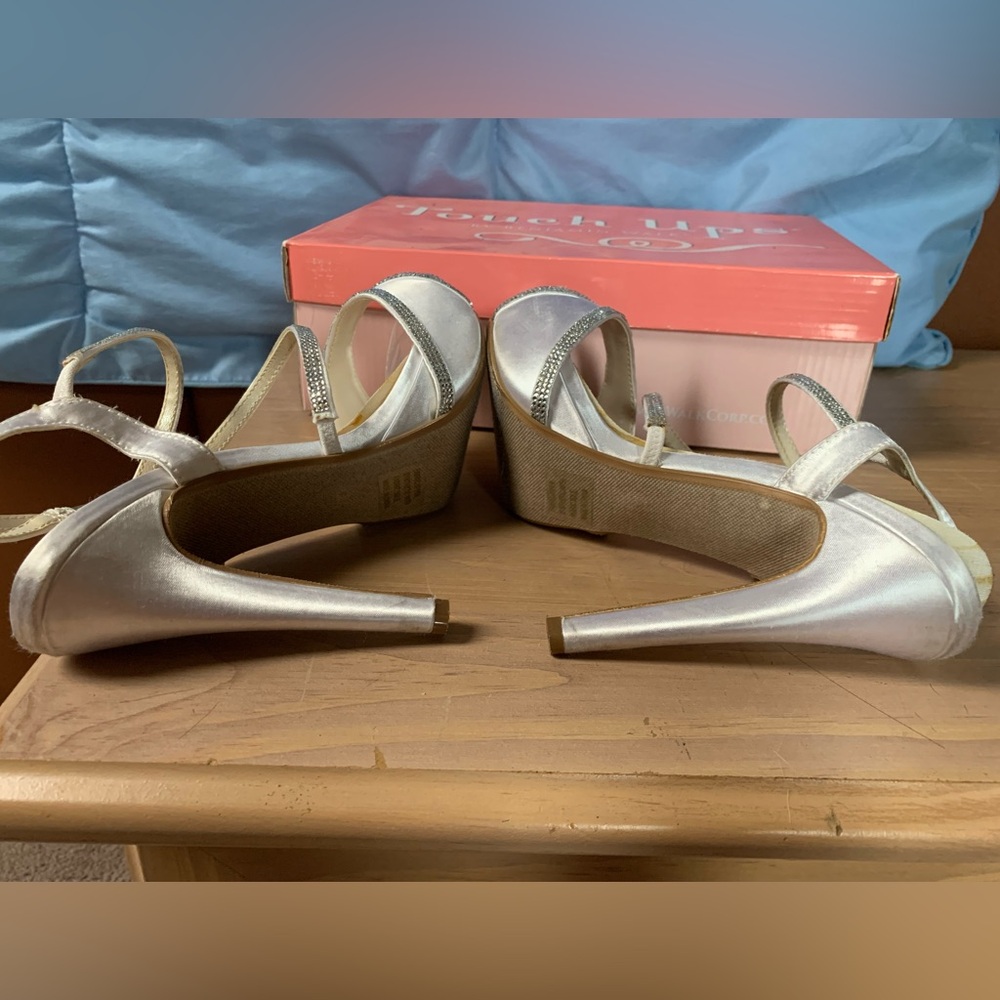 Touch Ups 7.5 “Allie” white satin rhinestone heels - Picture 9 of 16